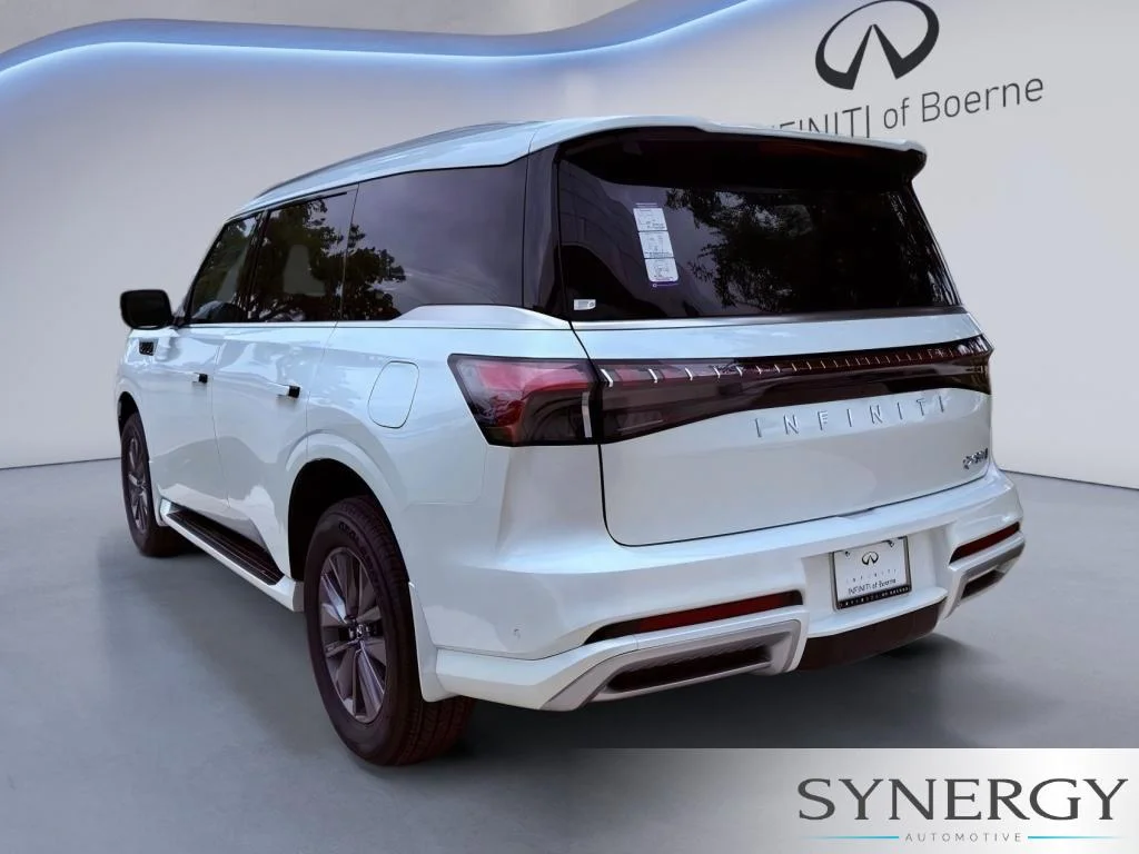 New 2026 RADIANT WHITE INFINITI Pure 4WD image 8