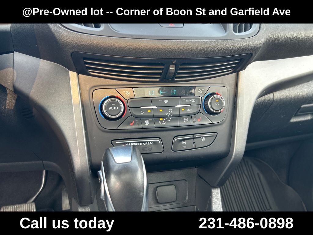 Used 2018 Silver Ford SEL image 19