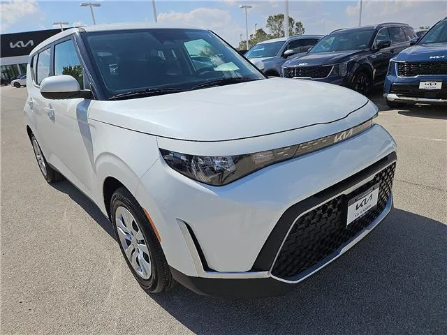 Certified Used 2024 White KIA LX (IVT) image 6