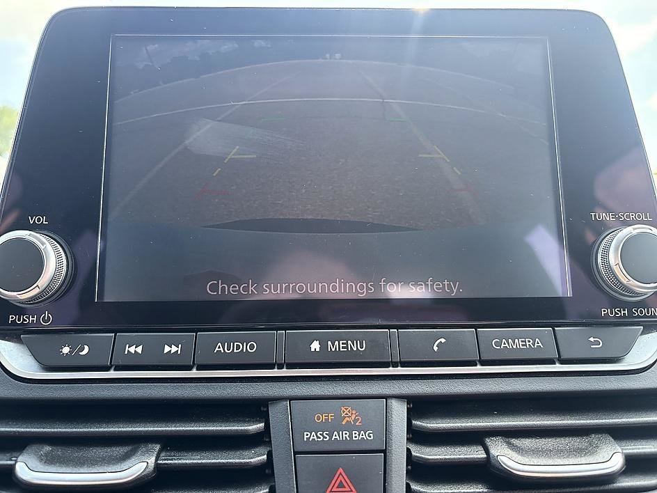 Certified Used 2024 Pearl White Tricoat Nissan 2.5 SR image 6
