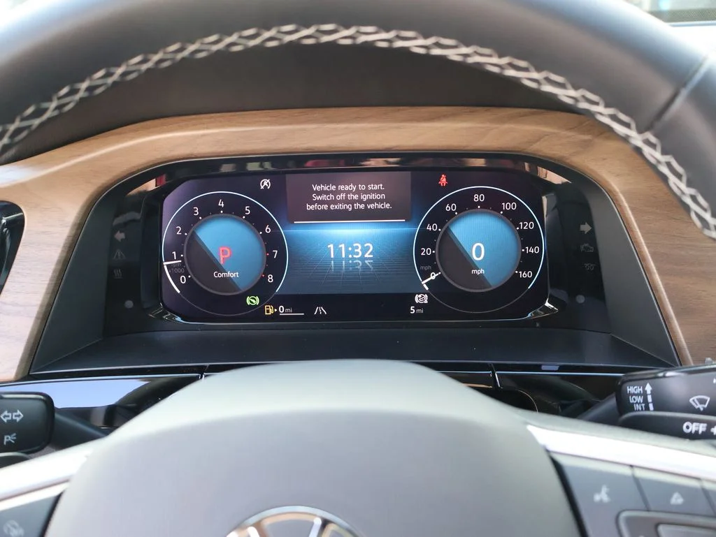 New 2026 Silver Volkswagen 2.0T SE w/Technology image 26