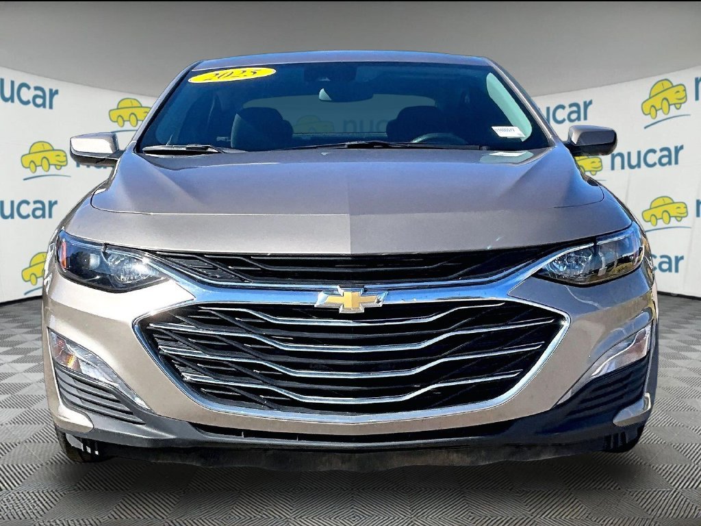 Used 2025 Gray Chevrolet LT image 2