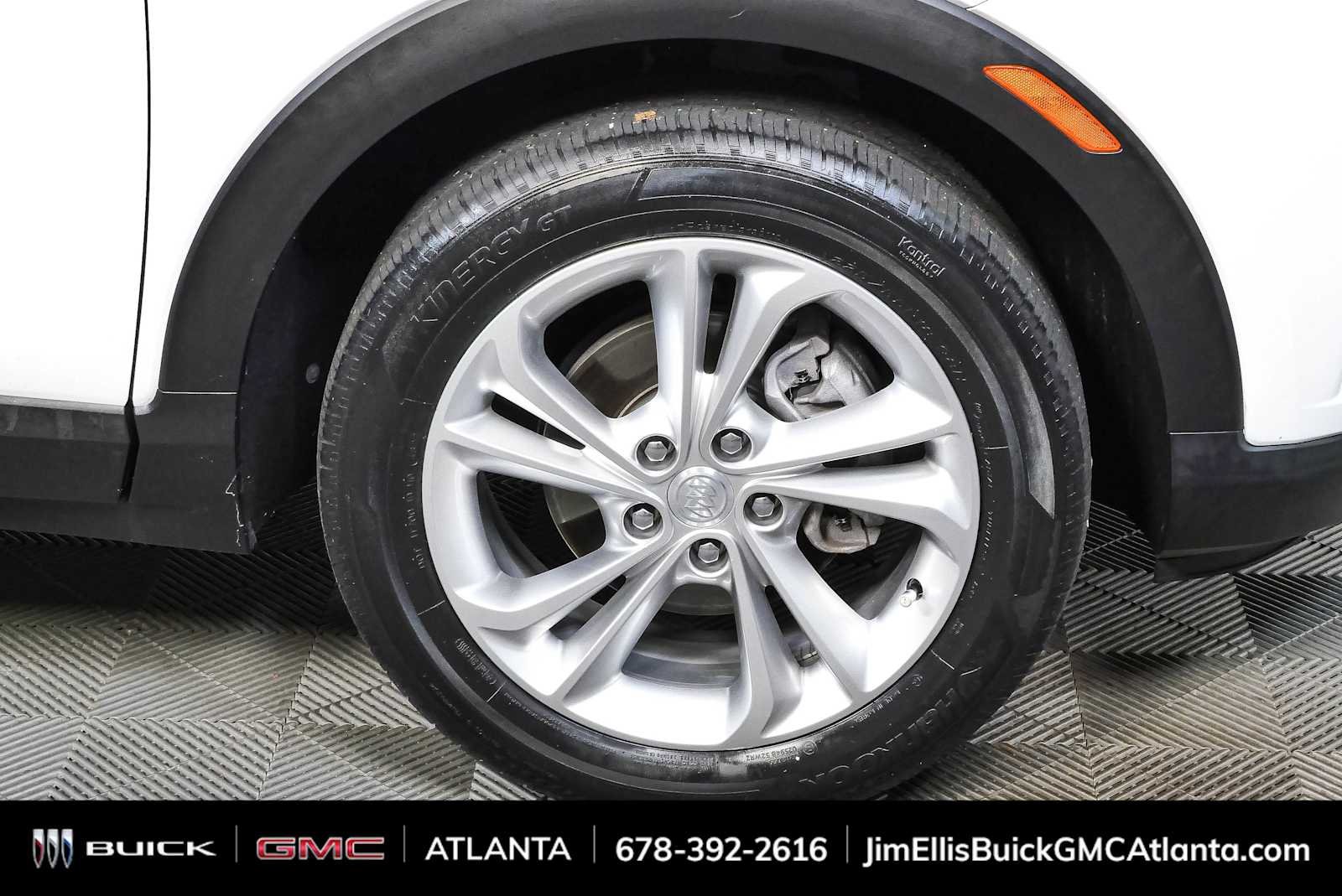 Used 2023 Summit White Buick Preferred image 34