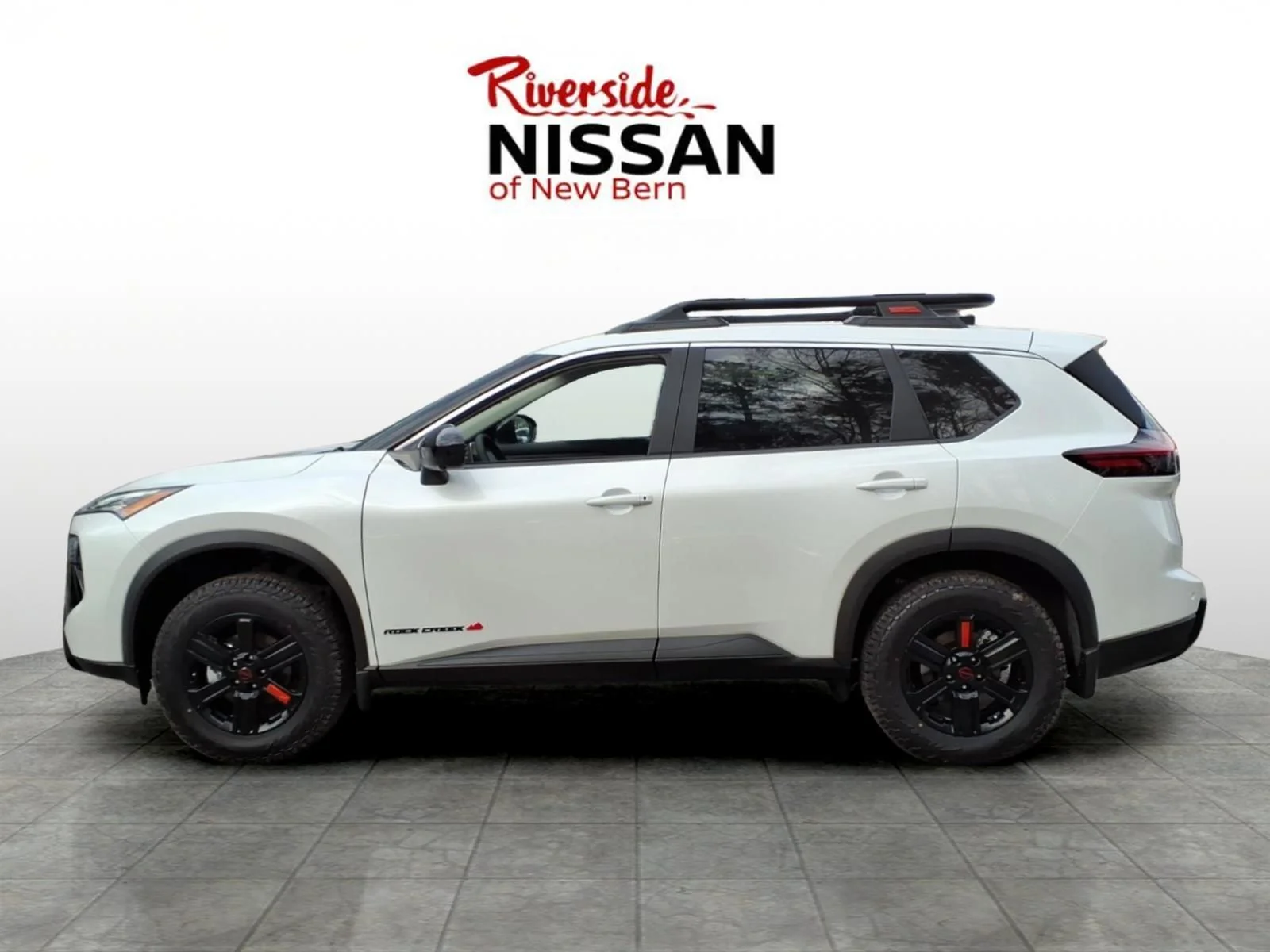 New 2026 Everest White Pearl TriCoat Nissan Rock Creek® image 3