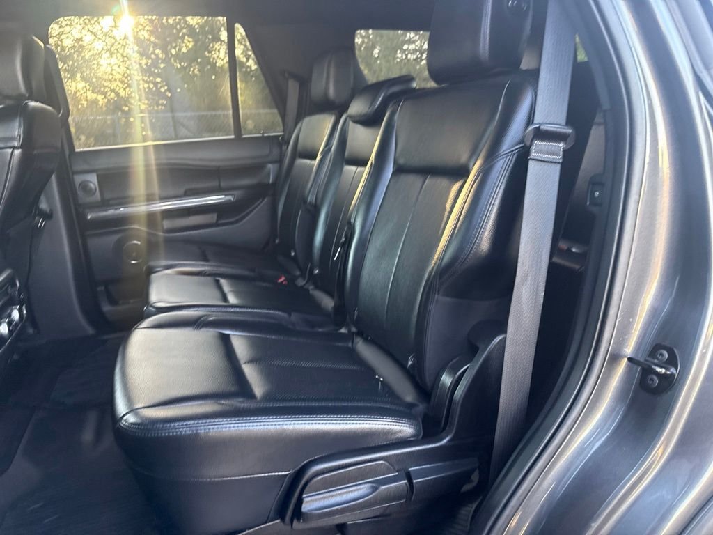 Used 2019 Magnetic Ford XLT image 29