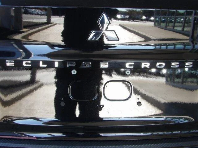 2026 Mitsubishi Eclipse Cross LE - Photo 8