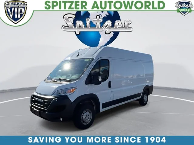 Used 2025 White Ram High Roof image 6