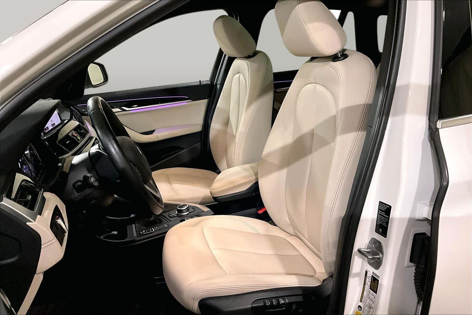 Used 2021 Alpine White BMW xDrive28i image 8