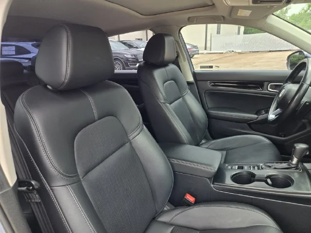 Used 2024 Gray Pearl Honda Touring image 21