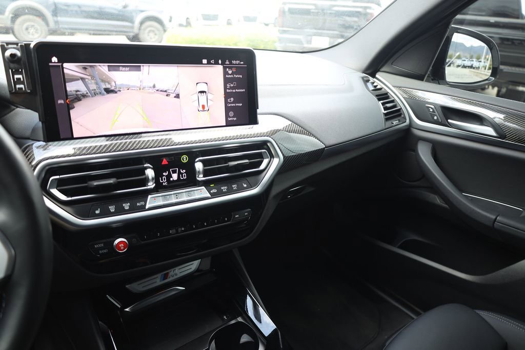 Used 2024 Alpine White BMW M40i image 15