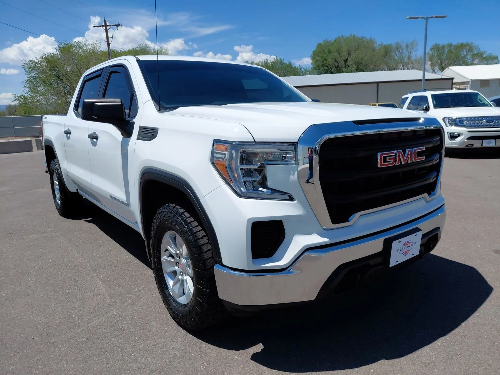 2020 GMC Sierra 4WD Crew Cab Short Box's photo