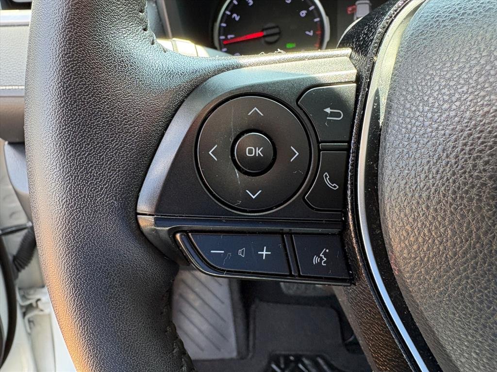 2021 Toyota RAV4 XLE Premium - Photo 10