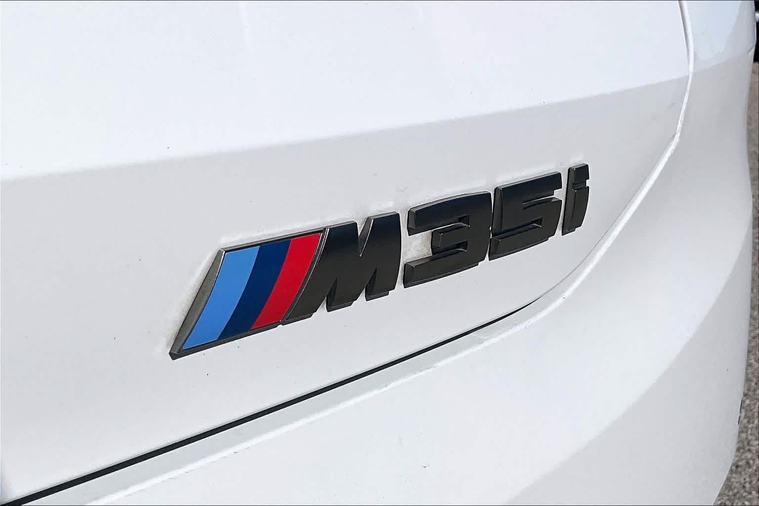 Used 2020 Alpine White BMW M35i image 9