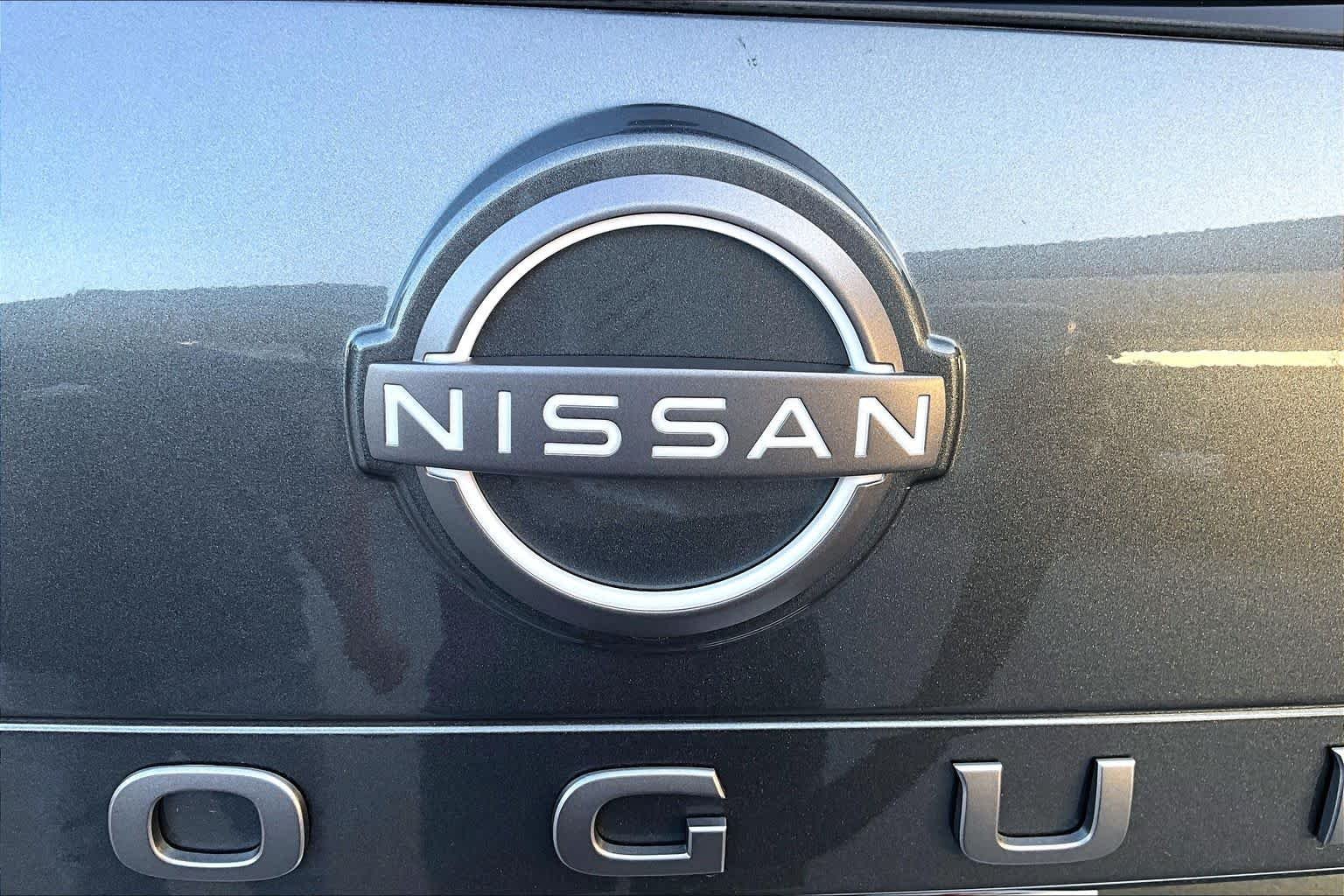 New 2026 Gun Metallic Nissan SV image 8