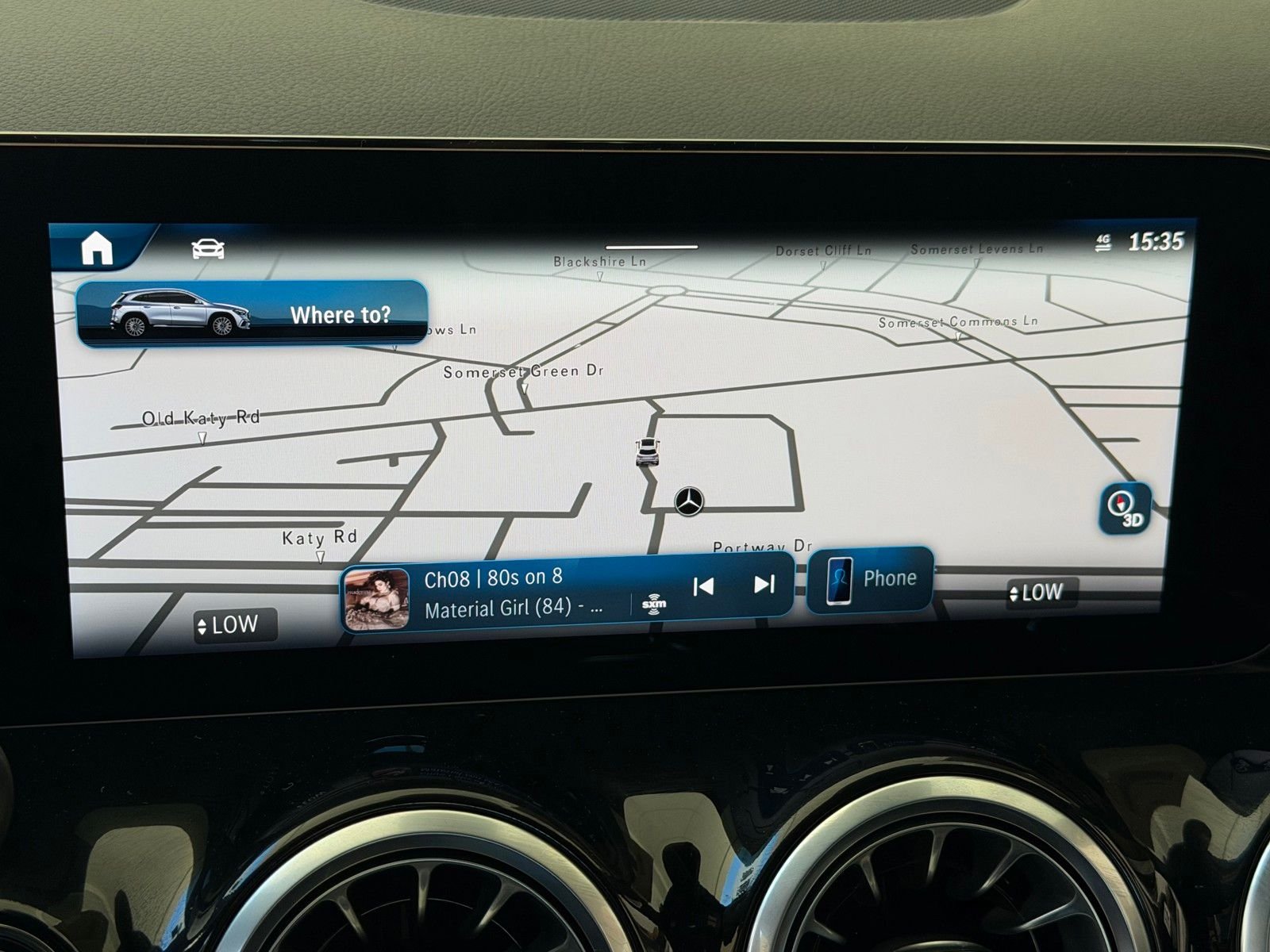 New 2026 MANUFAKTUR Alpine Grey Mercedes-Benz AMG® GLA 35 4MATIC® SUV image 10