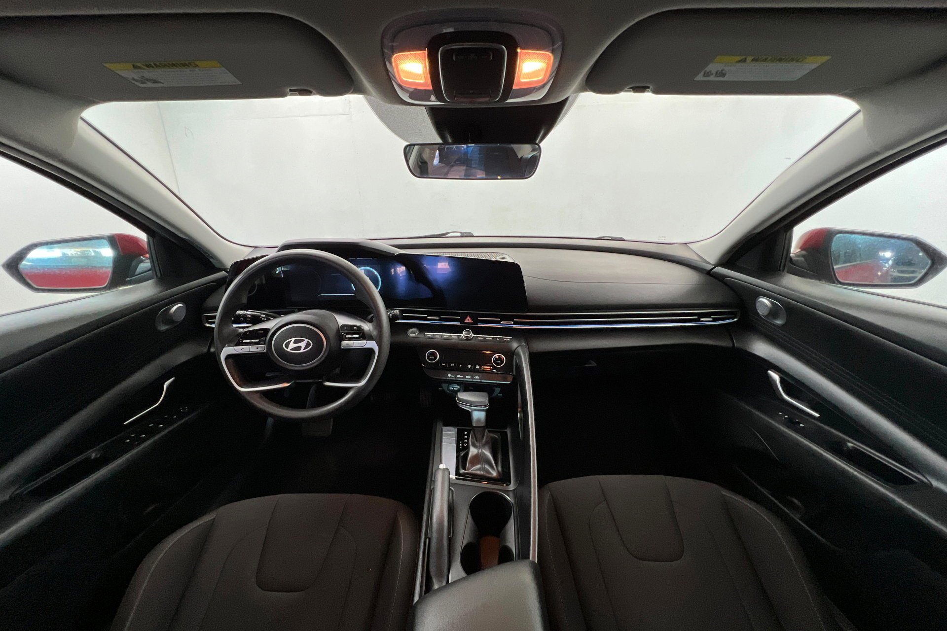 2024 Hyundai Elantra SEL - Photo 10