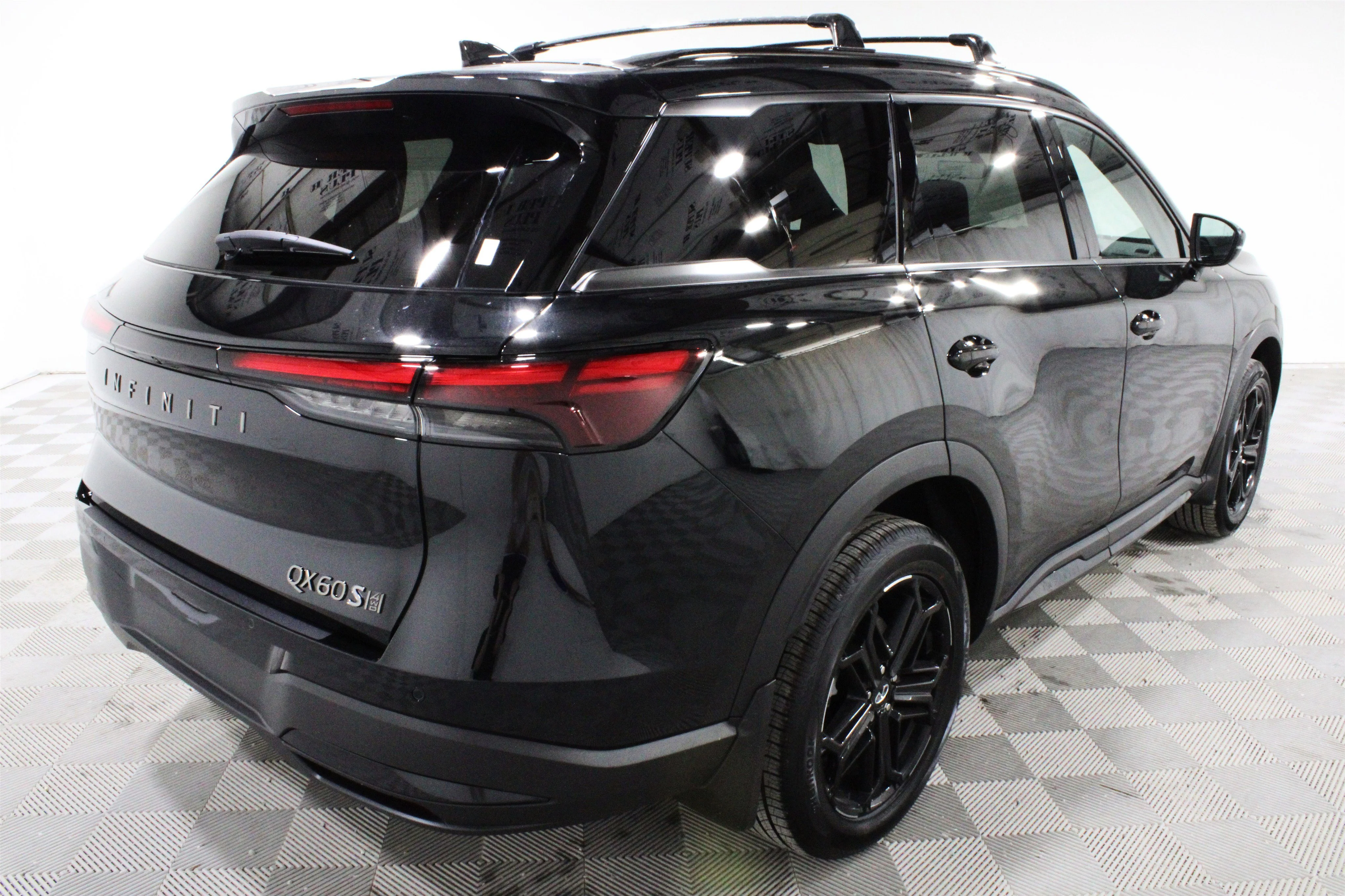New 2027 MINERAL BLACK INFINITI Sport AWD image 31