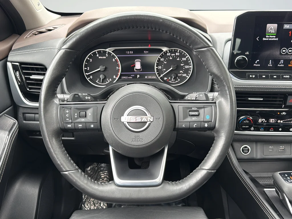 Used 2023 Gray Nissan SL image 34