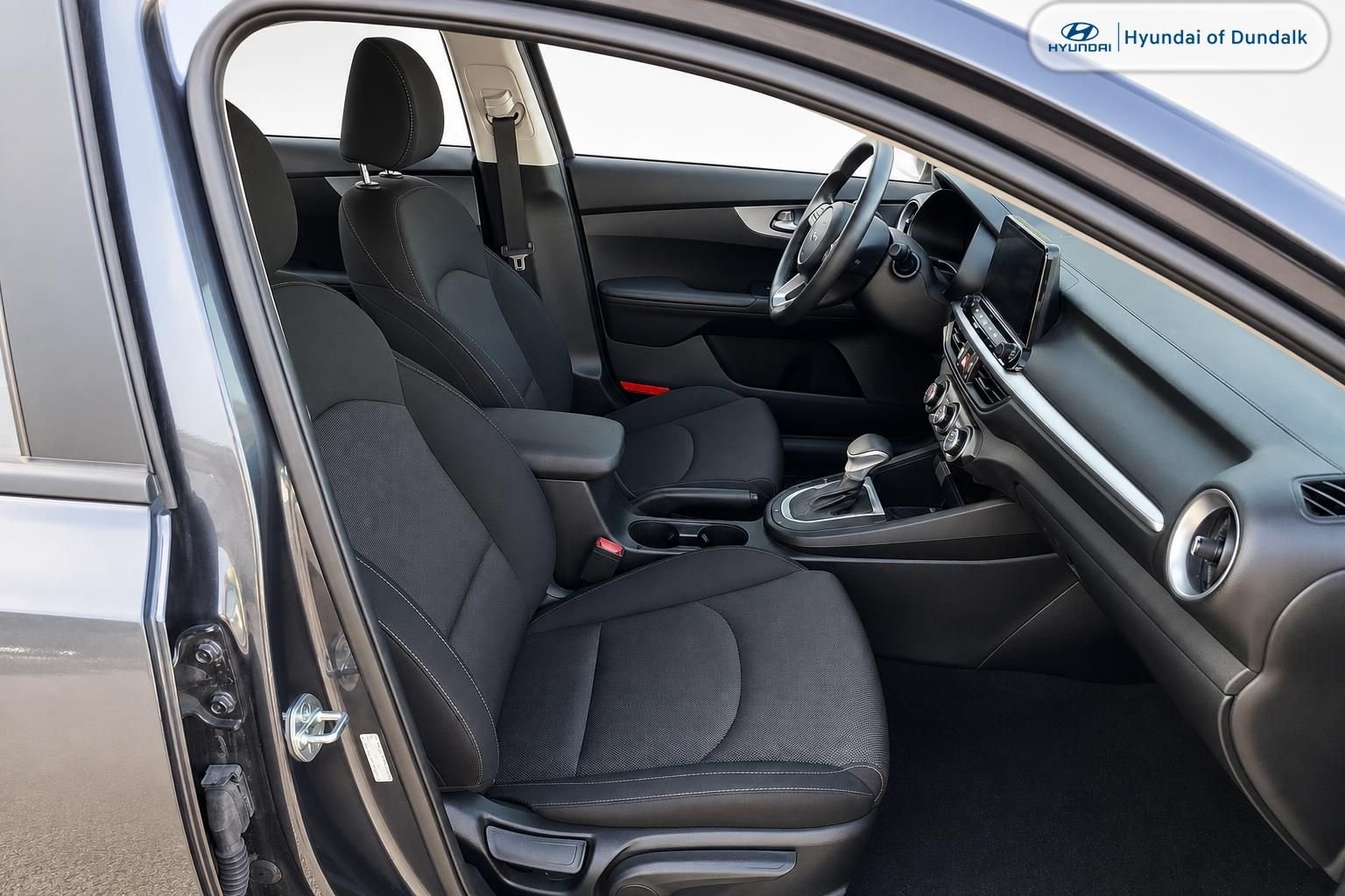 Used 2023 Gray Kia LXS image 8