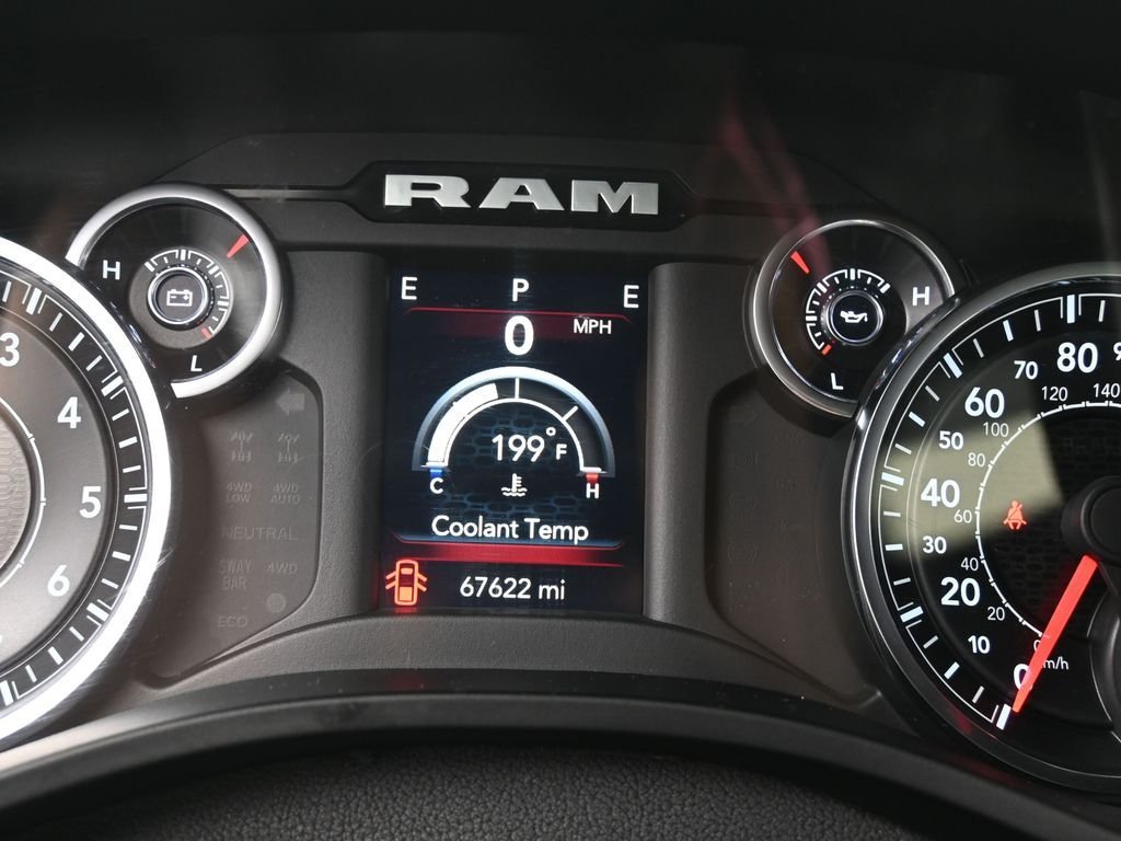 Used 2022 White Ram Big Horn/Lone Star image 17