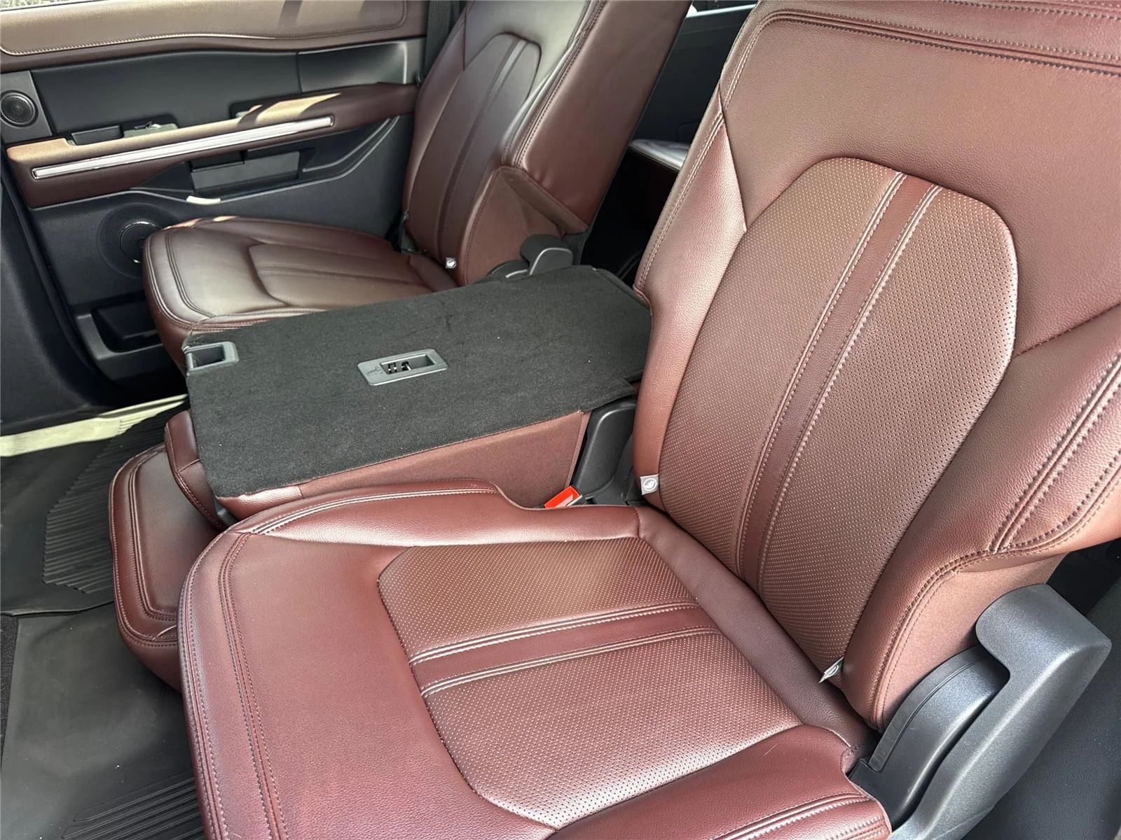 Used 2024 Dark Matter Gray Ford Limited image 30