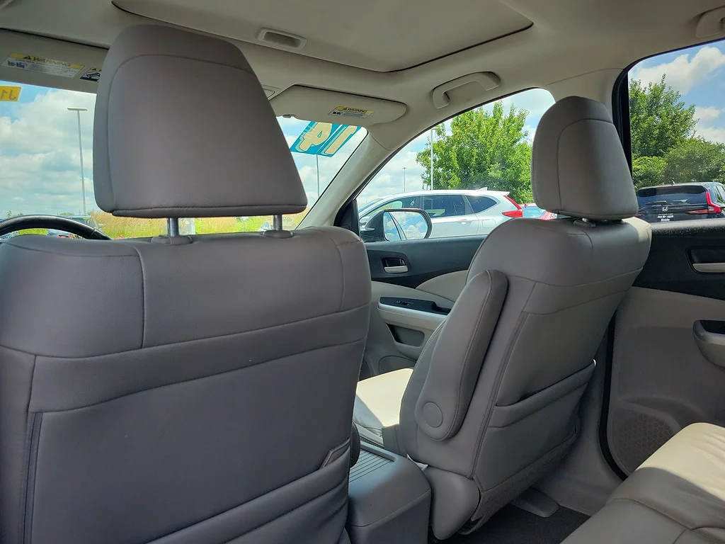 Used 2014 Alabaster Silver Metallic Honda EX-L image 11