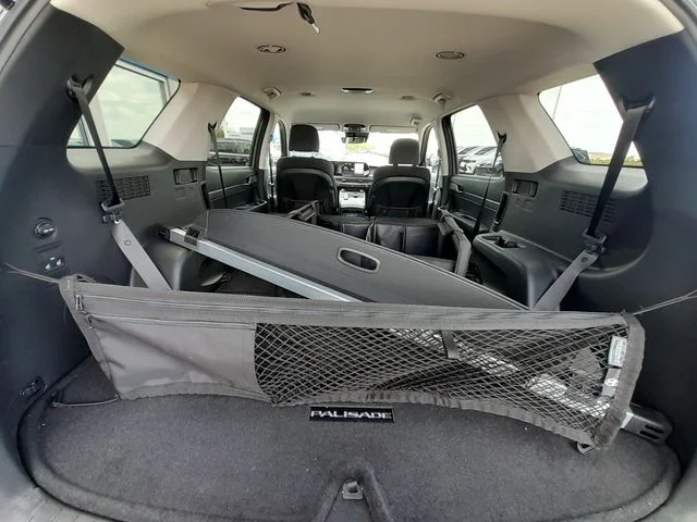 Used 2025 Gray Hyundai SE image 46