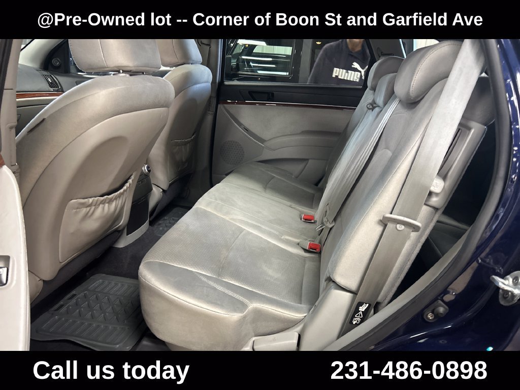 Used 2009 Blue Hyundai GLS image 19