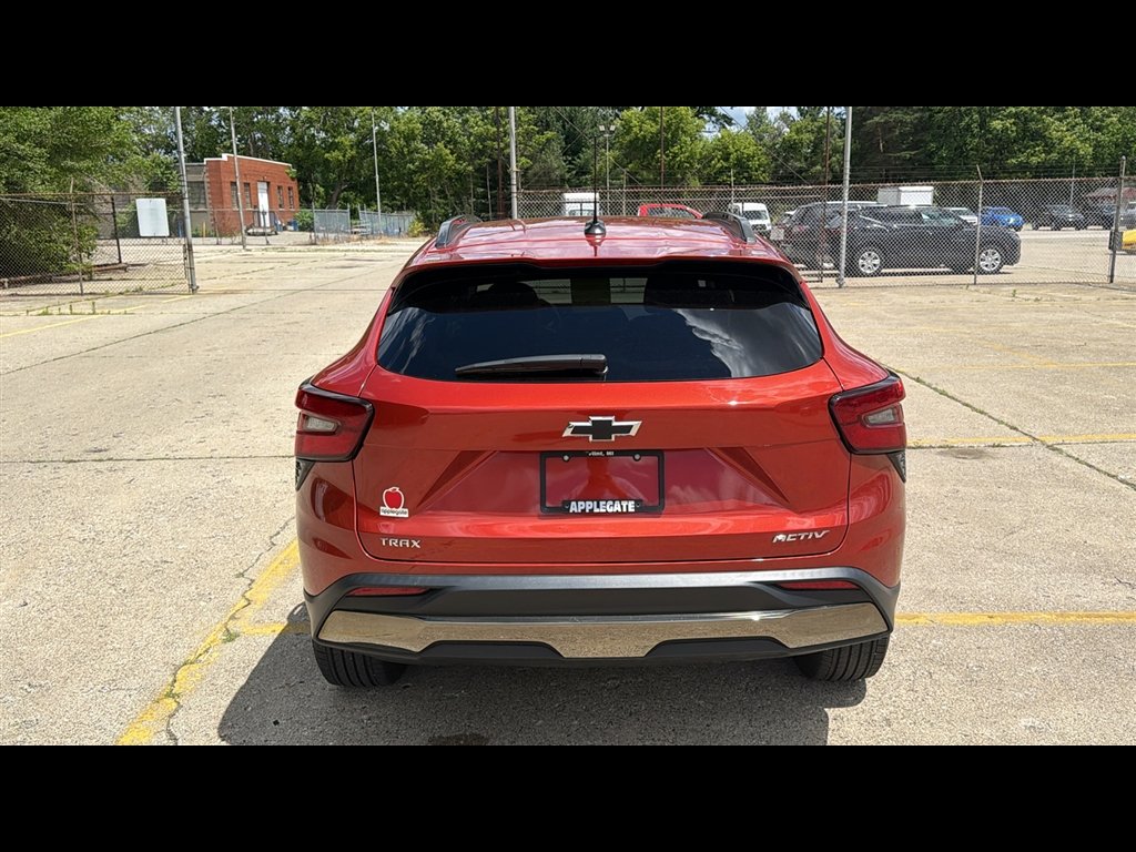 Used 2024 Cayenne Orange Metallic Chevrolet ACTIV image 31