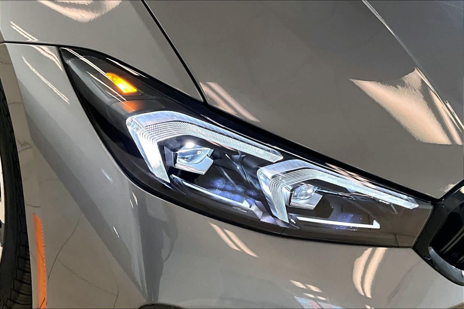 Used 2026 Skyscraper Grey Metallic BMW 330i NA image 25