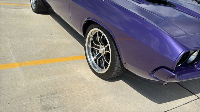 Used 1973  Dodge  image 22