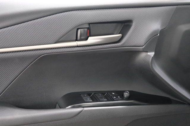 Certified Used 2025 PRECIOUS METAL Toyota  image 47
