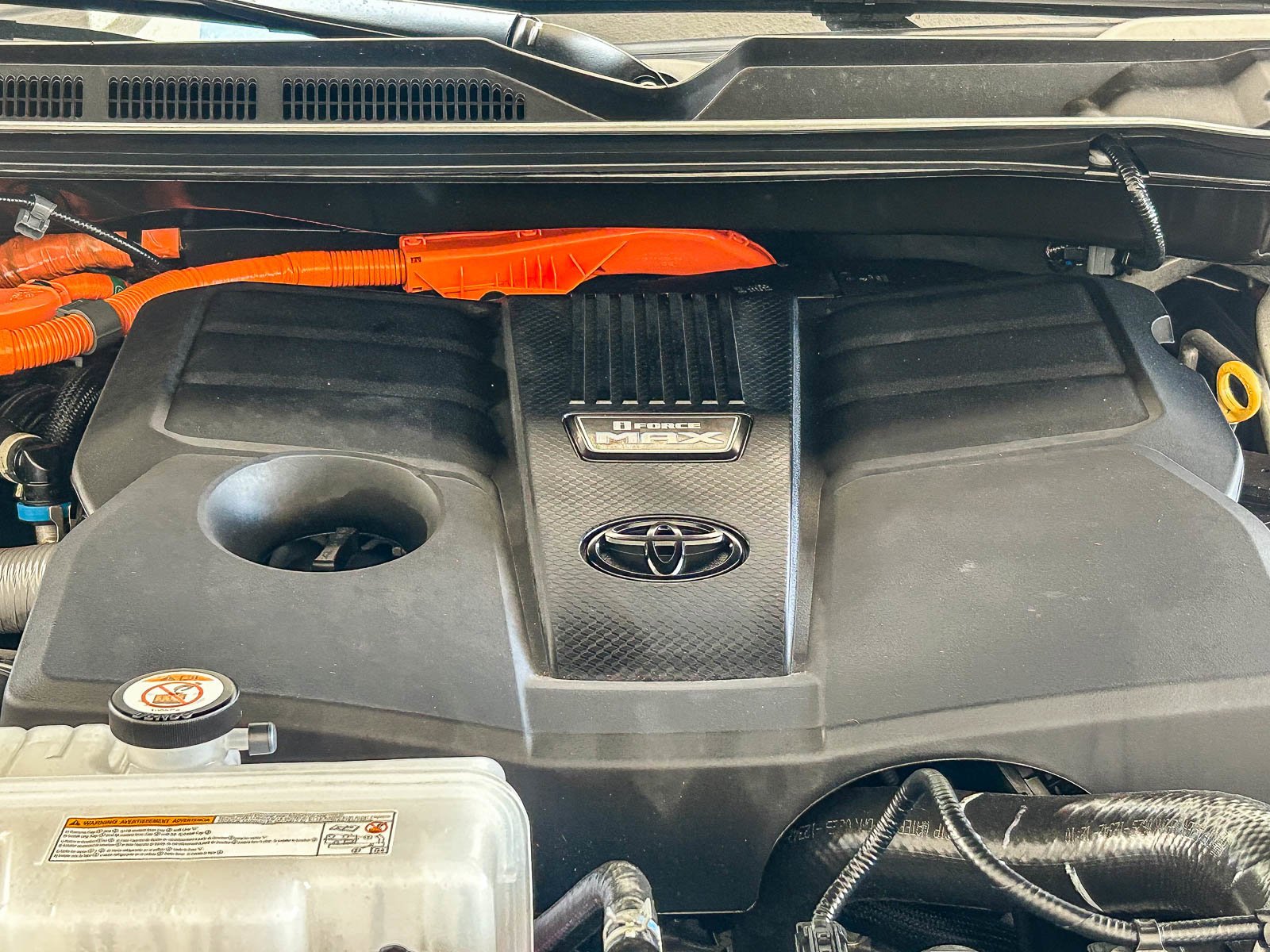 2025 Toyota Sequoia SR5 - Photo 27