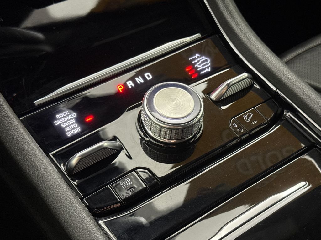 2024 Jeep Grand Cherokee Overland - Photo 21