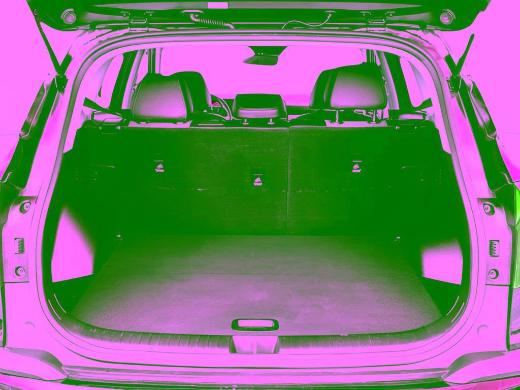 Used 2024 Black Kia X-Line image 18