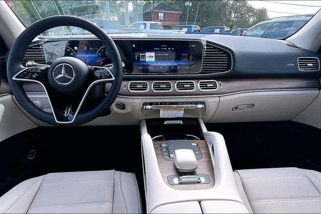 New 2026 Polar White Mercedes-Benz GLE 580 image 4