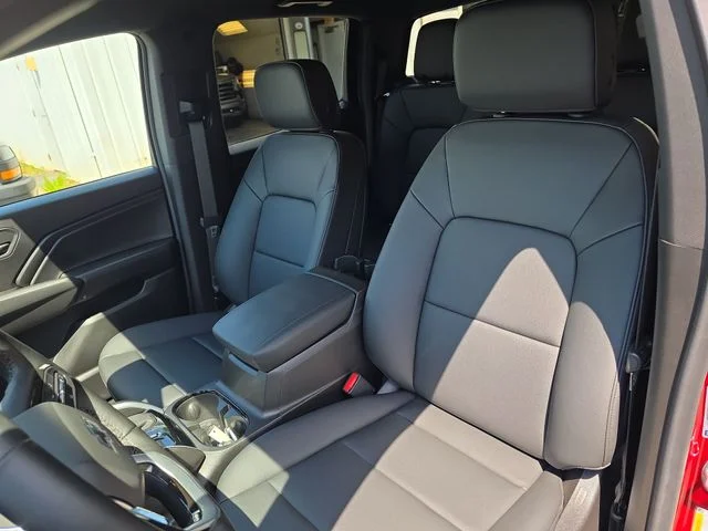 Used 2025 Red Chevrolet Trail Boss image 15