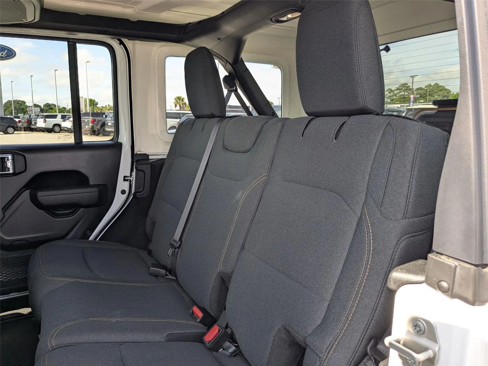 Used 2024 Bright White Clearcoat Jeep Sport S image 25