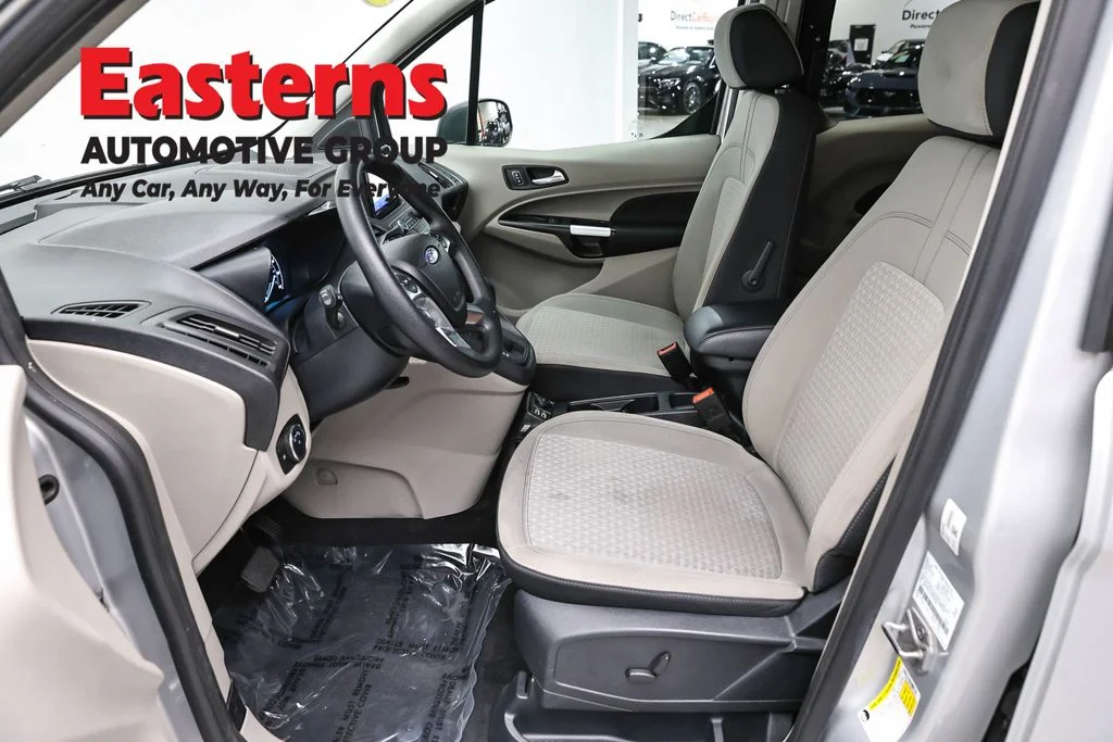 Used 2022 Silver Ford XLT image 13