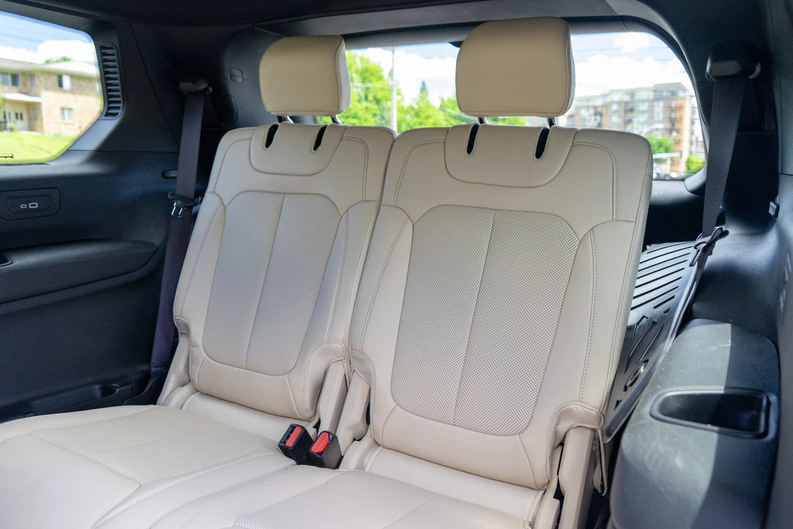 Used 2023 Bright White Clearcoat Jeep Limited image 33
