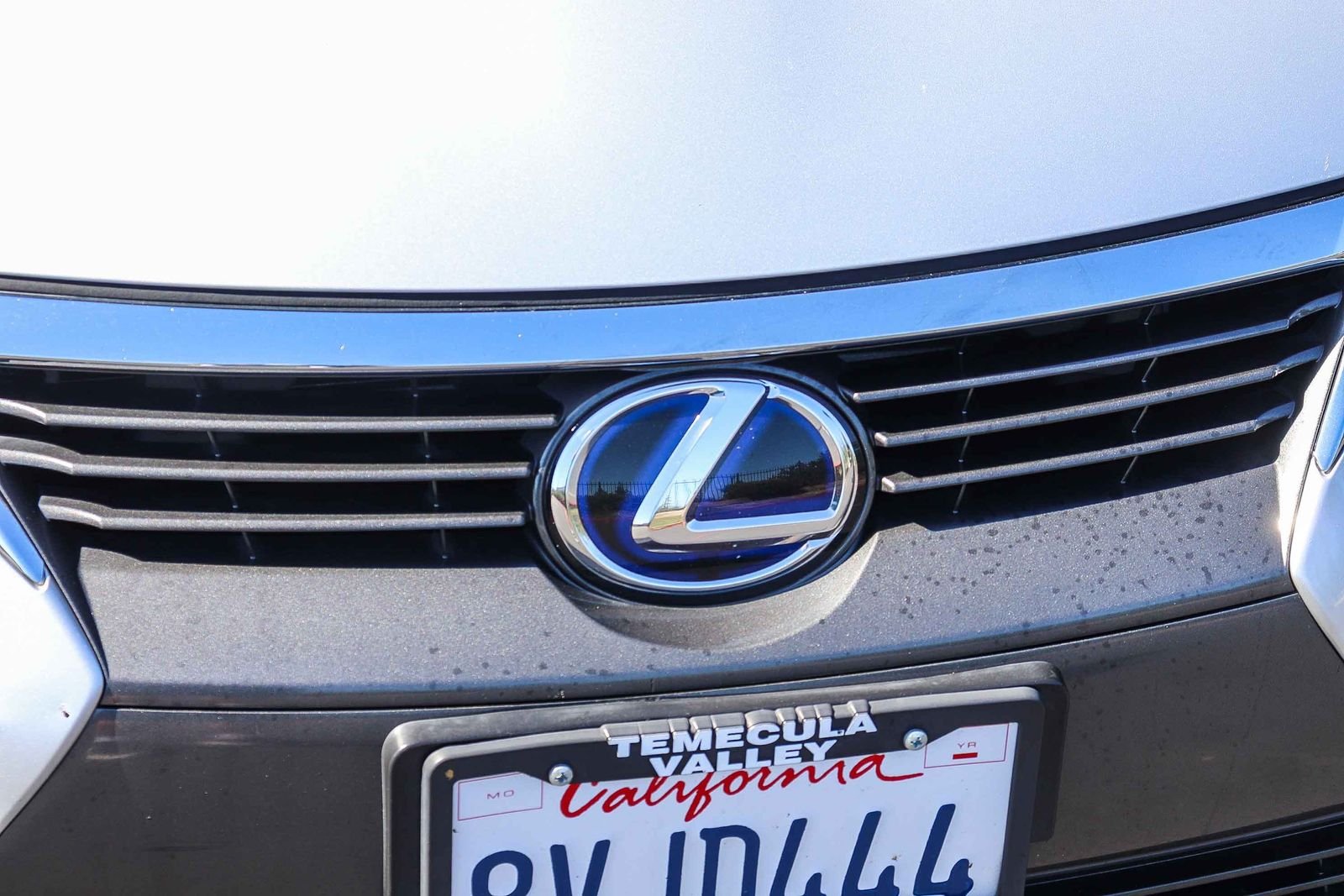 Used 2015 Silver Lexus 200h image 13