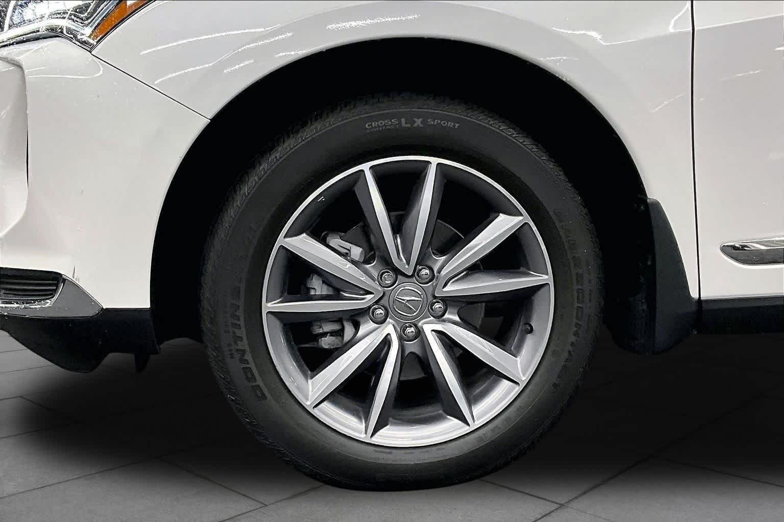 Used 2023 Platinum White Pearl Acura w/Technology Package image 9