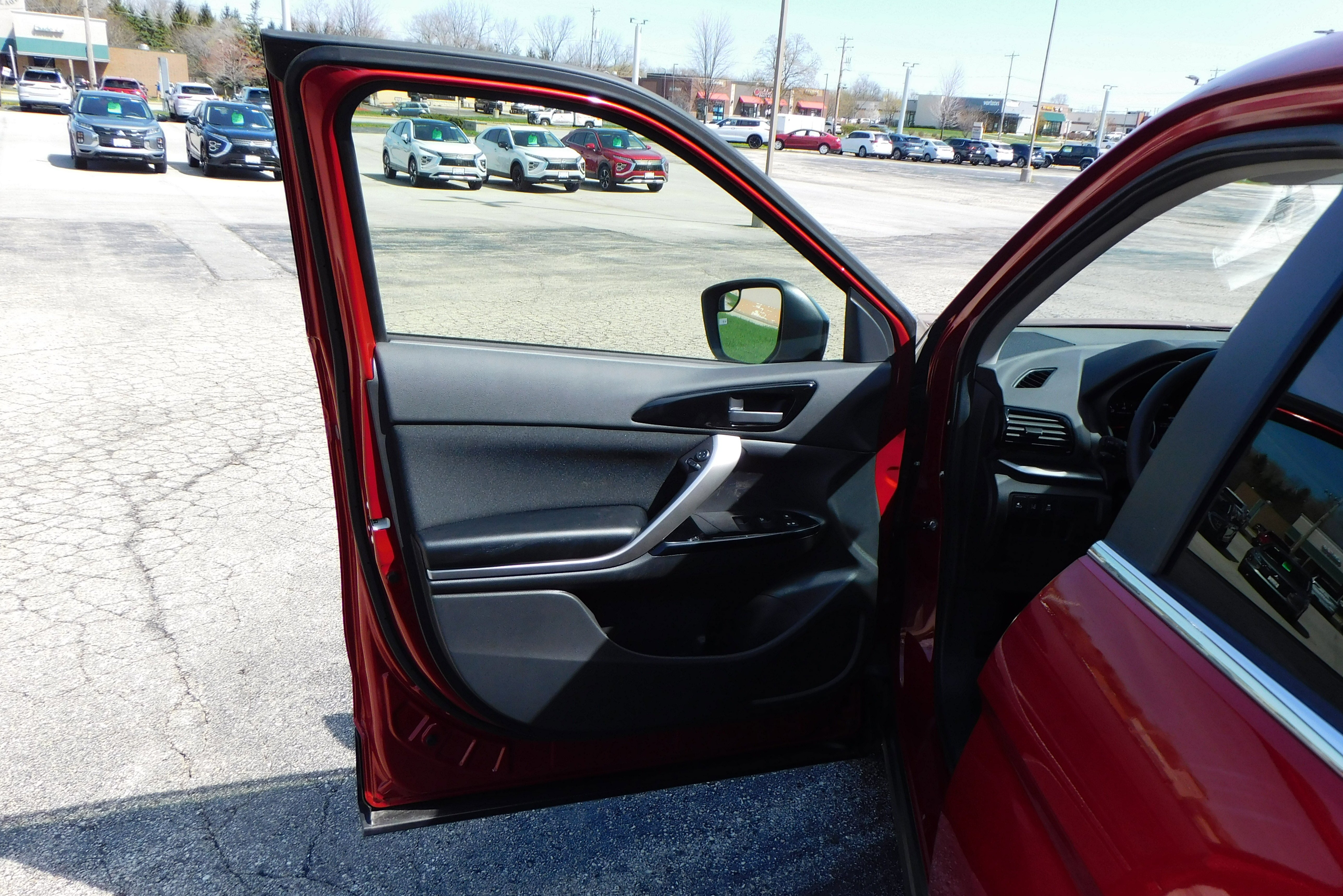 Used 2026 Red Diamond Mitsubishi LE image 12