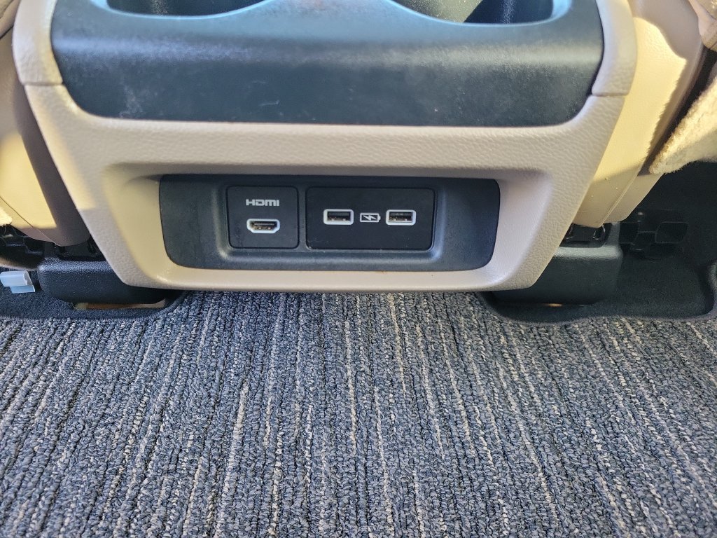2024 Honda Odyssey Elite - Photo 19