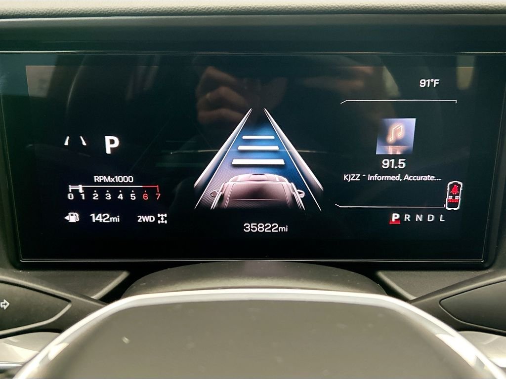 Used 2025 Rapids Metallic GMC Elevation image 32