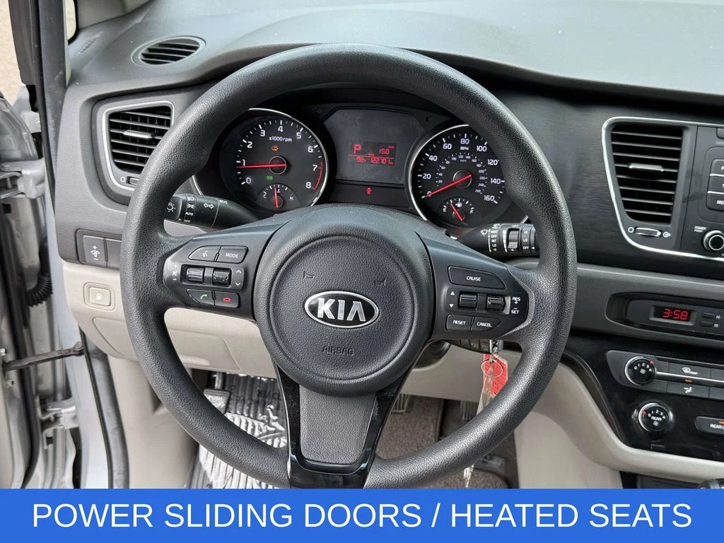 Used 2016 Silver Kia LX image 16
