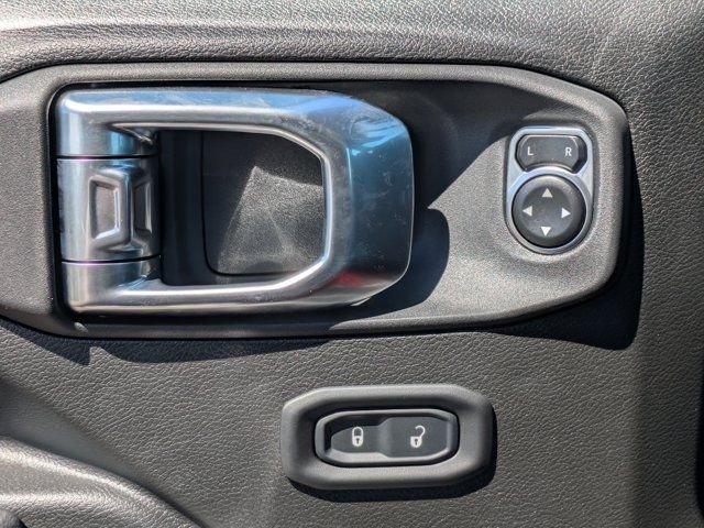 2025 Jeep Wrangler 2-Door Sport S - Photo 25