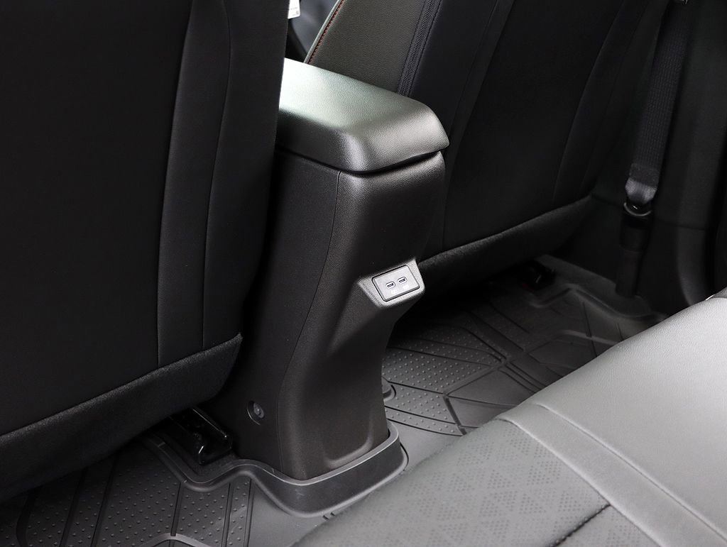 2027 Chevrolet Bolt RS - Photo 16