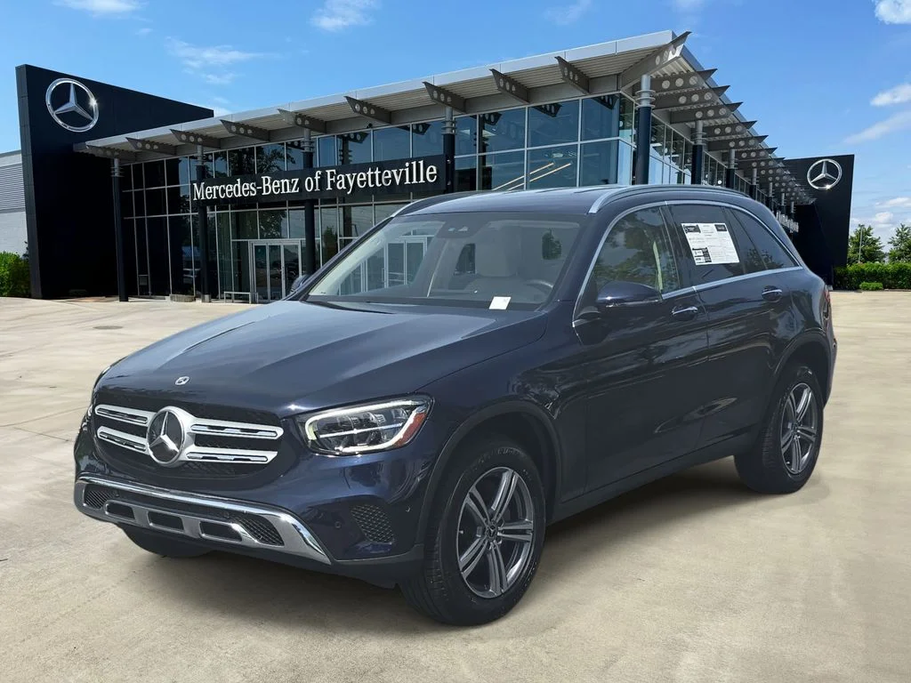 2022 Mercedes-Benz GLC GLC 300's photo