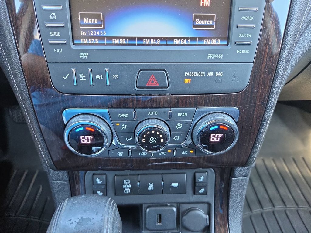 Used 2015 Red Chevrolet LT image 22